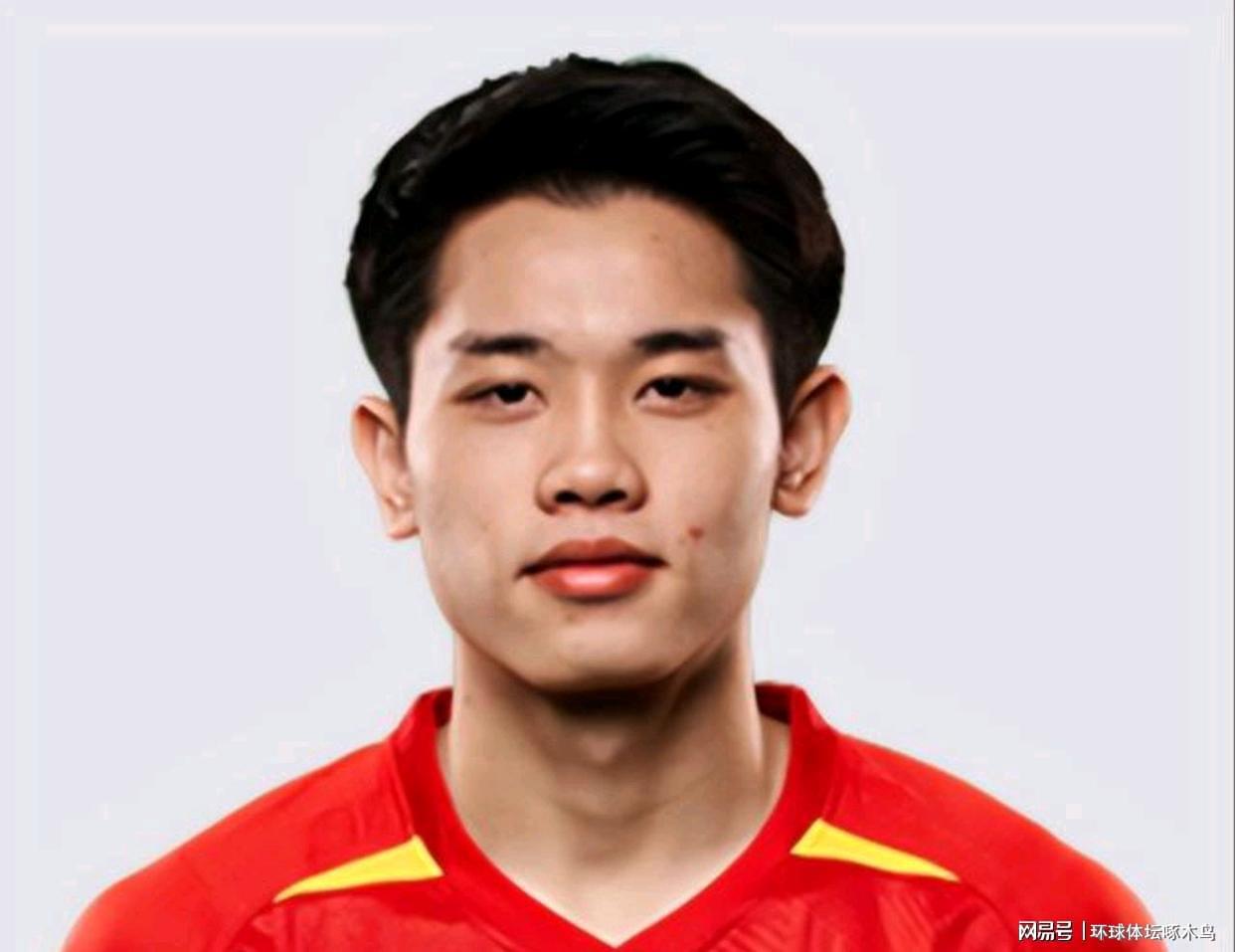 开云体育下载-越南球员阮廷北贡献4粒进球和2次助攻获U23亚洲杯金靴奖